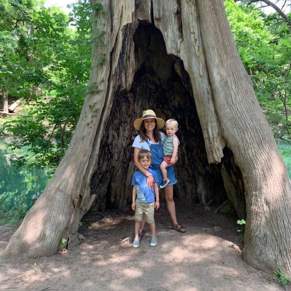 Meet your Posher, Brianna - Picture 1 of 1